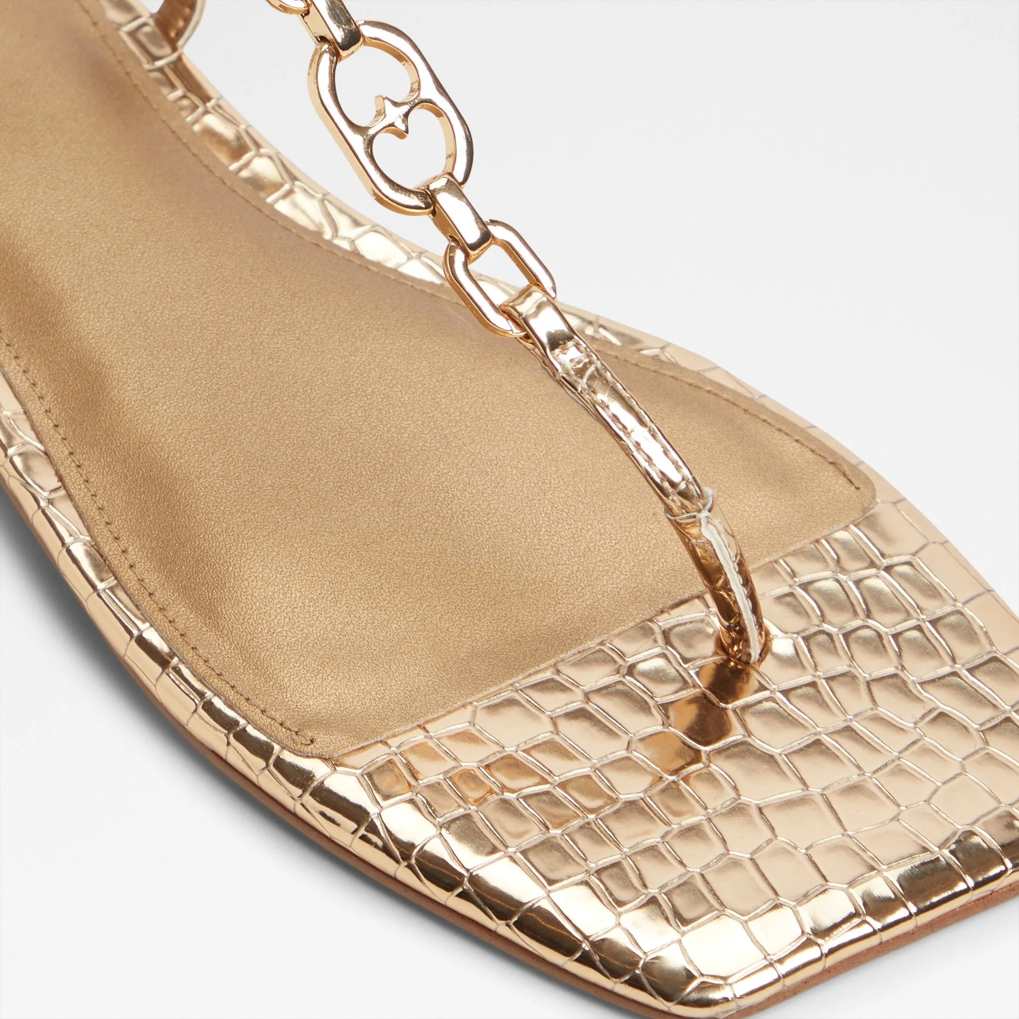 Lorenza / Flat Sandals