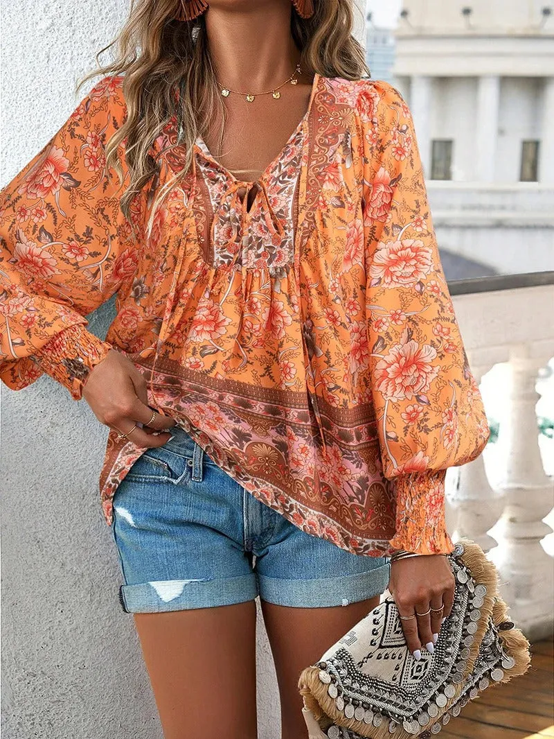 Lucía® | Elegant blouse with flowers