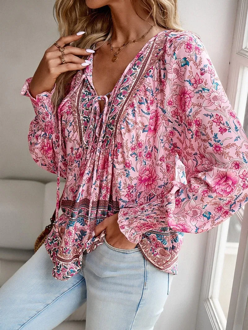 Lucía® | Elegant blouse with flowers