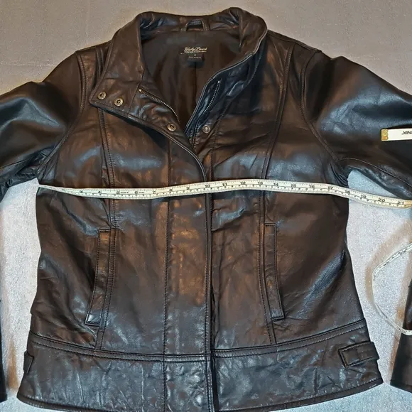 Lucky Brand Women's Medium Genuine Black Leather Jacket Slight Rough Texture