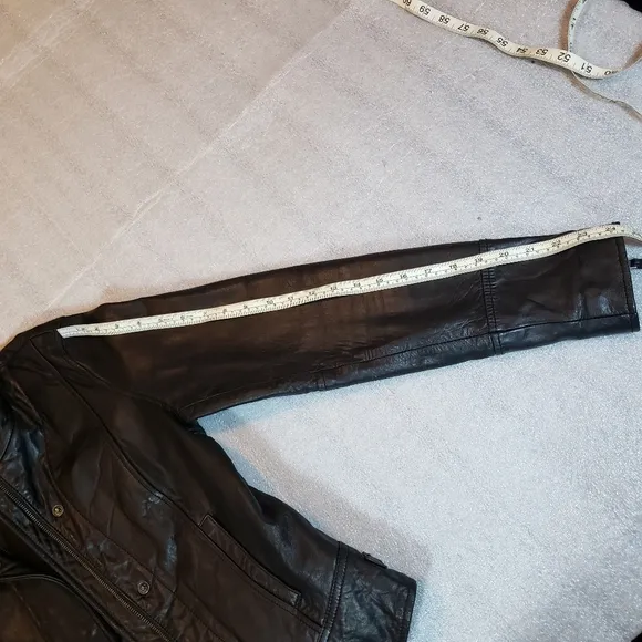 Lucky Brand Women's Medium Genuine Black Leather Jacket Slight Rough Texture