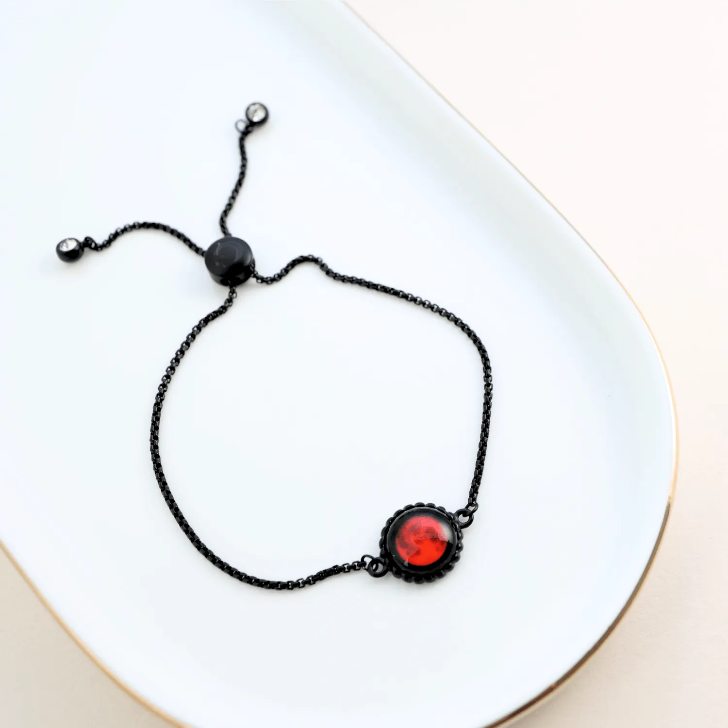 Lunar Eclipse Carina Twist Bracelet in Black Matte