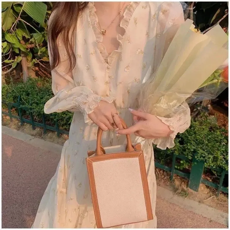 Mary® | Classic and comfortable   dress