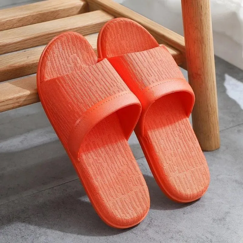 Men's and Women's Thick-soled Slippers Simple Couple Flip-flops Summer Outdoor Wear Home Indoor Super Soft Non-slip Bath Sandals and Slippers