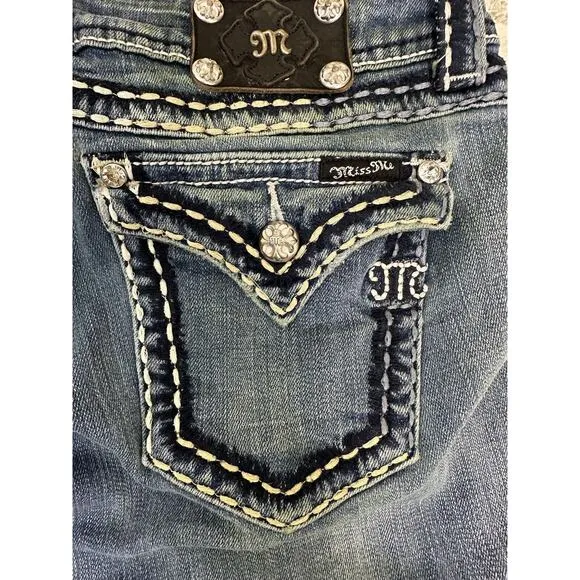 Miss Me Cutoff Jean Shorts Women's‎ Size 31 Rhinestone JPS501416R