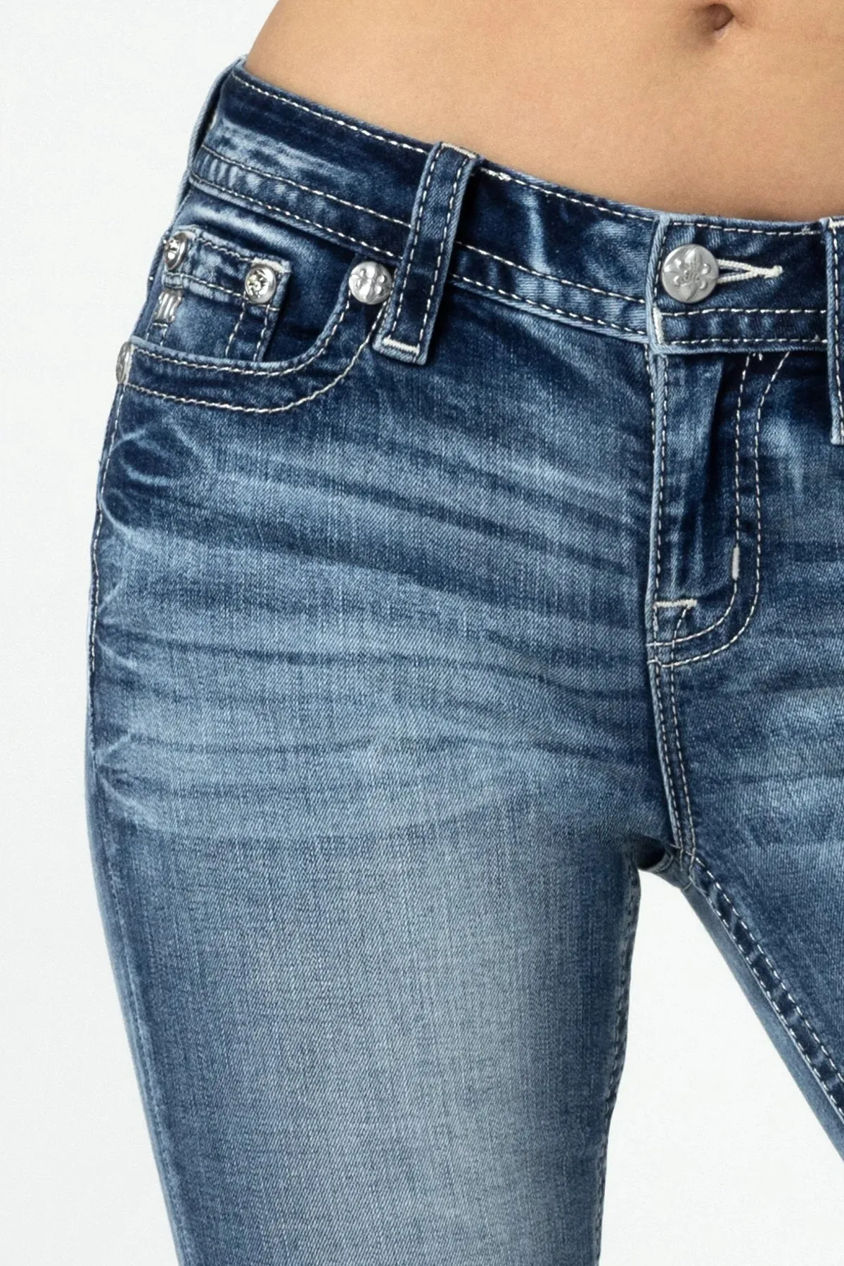 Miss Me Women's Medium Wash Wing Pocket Mid Rise Skinny Stretch Denim Jeans