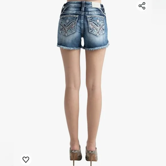 Miss Me Women's Pastel X Cross Stitch Mid-Rise Shorts with Faux Flap Pockets