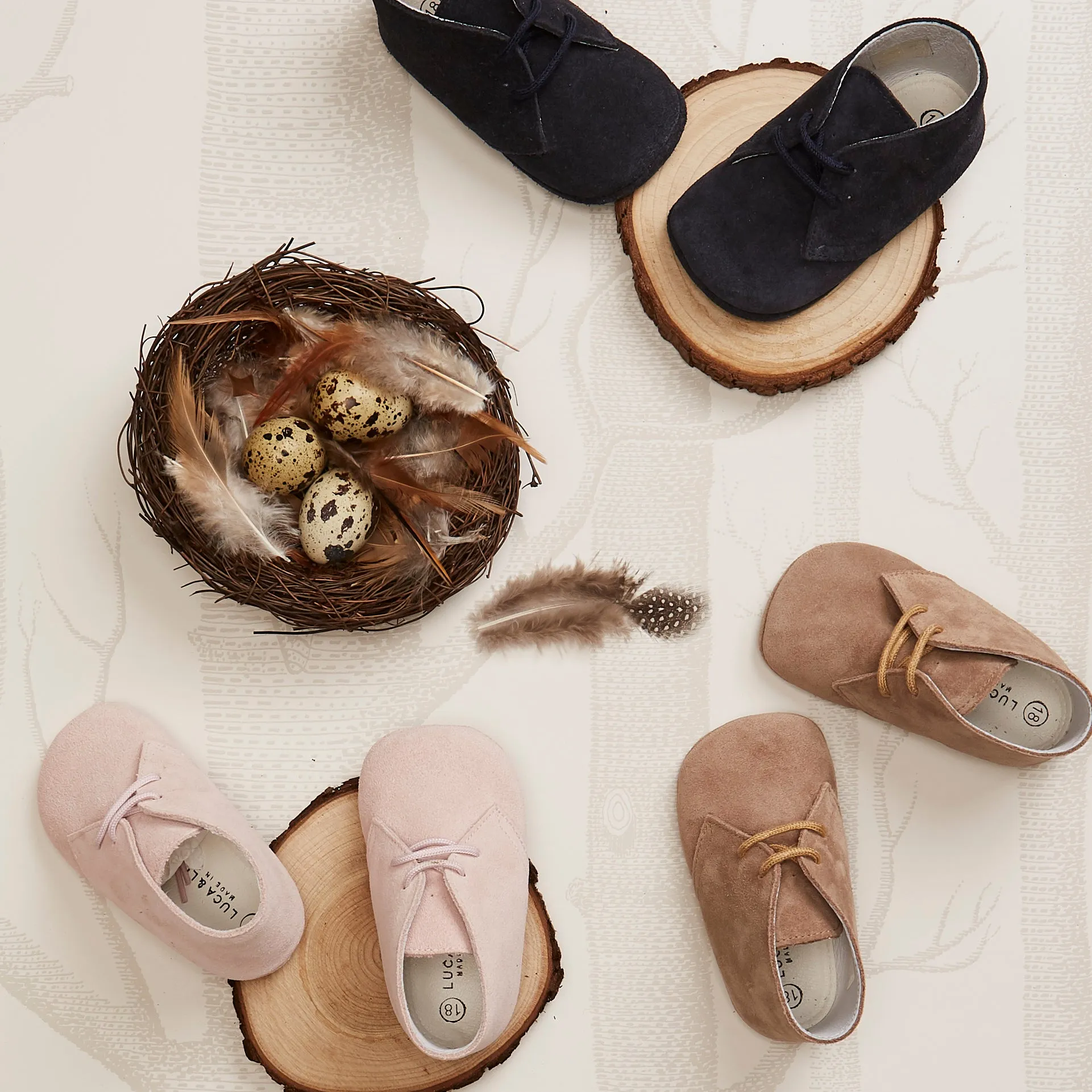 NAVY BLUE SUEDE PRAM BOOTIES