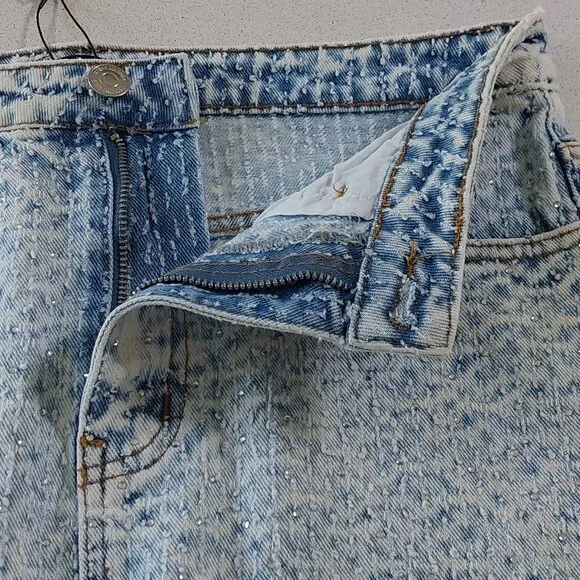 NEW Steve Madden LIght Blue Beck Denim Rhinestone Skirt Women's Size 6