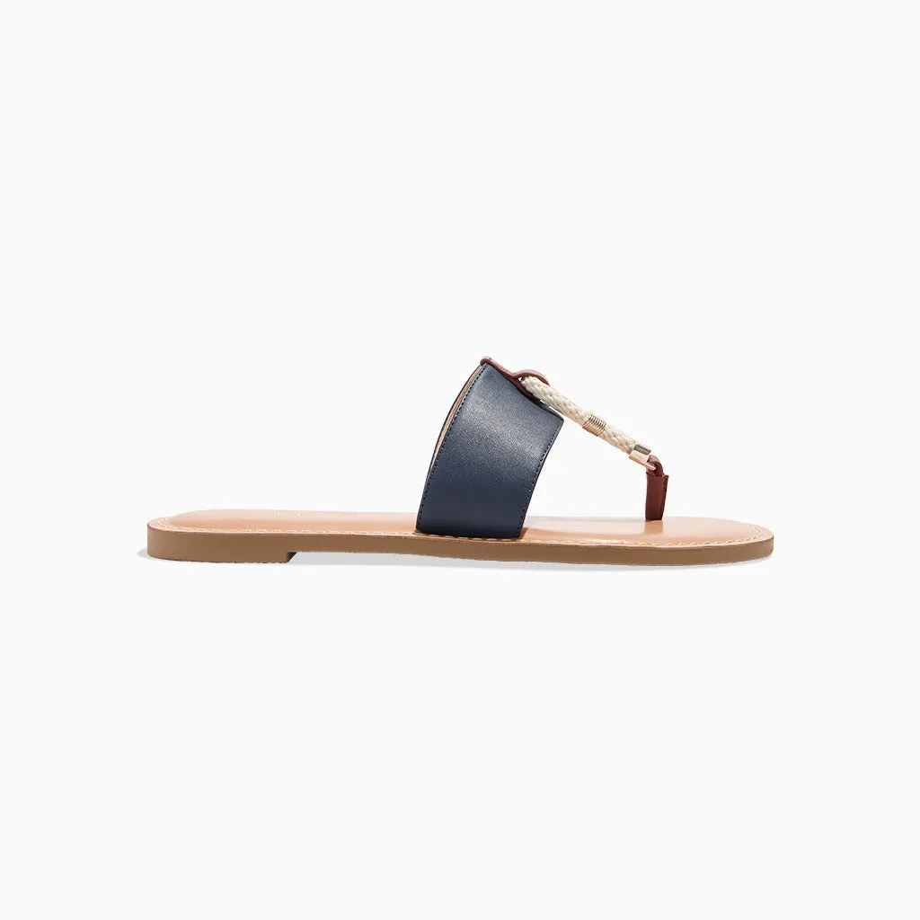 Newton Flat Sandal