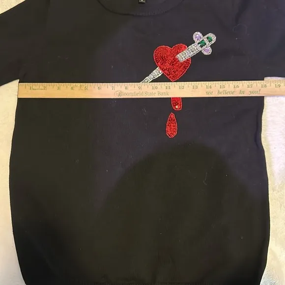Nicoletta Carlone Jezebel Pierced Heart Sequin Dagger Quarter sleeve Sweater Lg