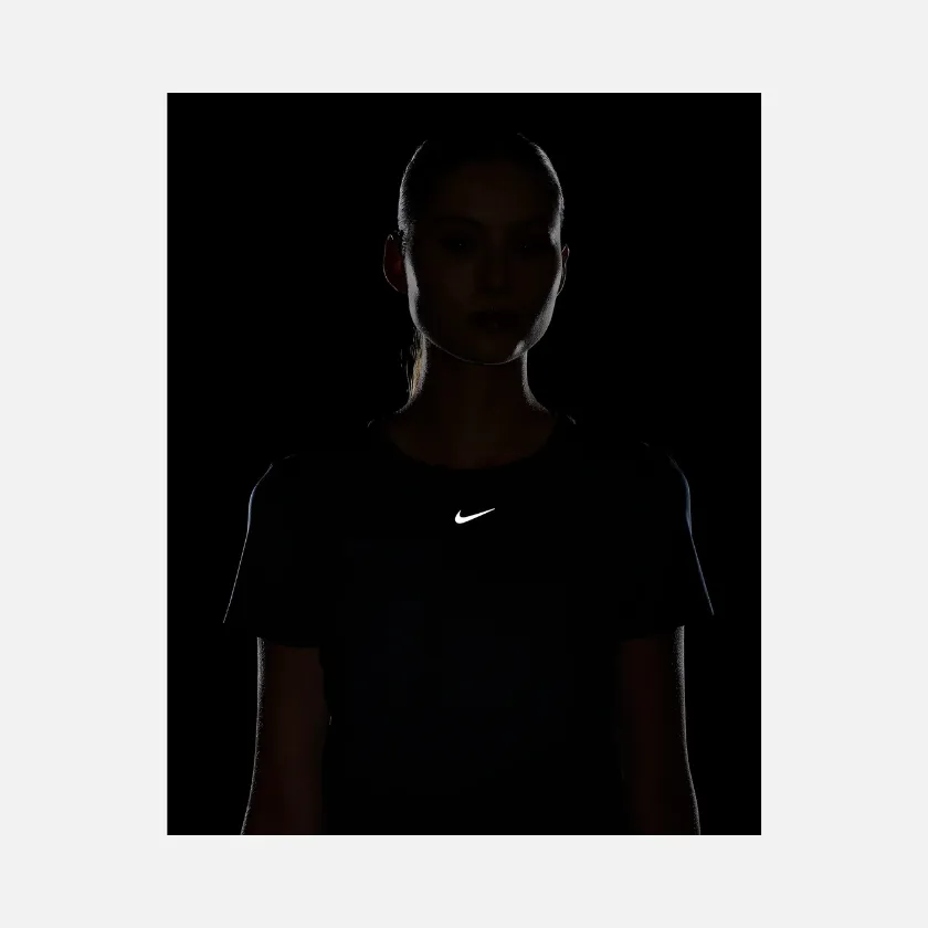 Nike One Classic Dri-FIT Women's Short-Sleeve Top -Armoury Navy/Black