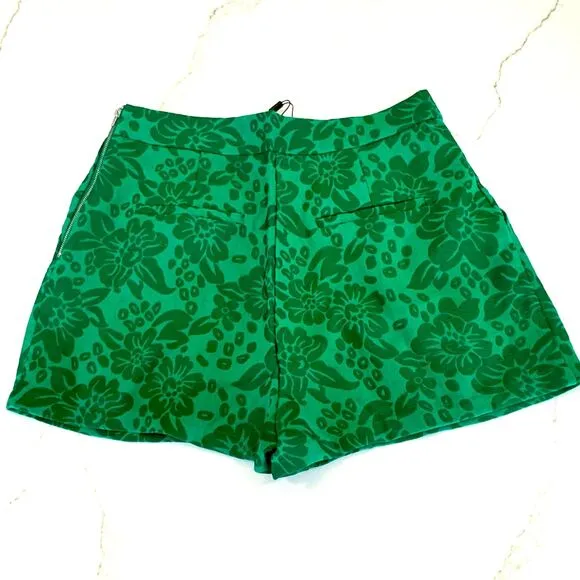 NWT English Factory High Rise Emerald Green Shorts - Women's Large