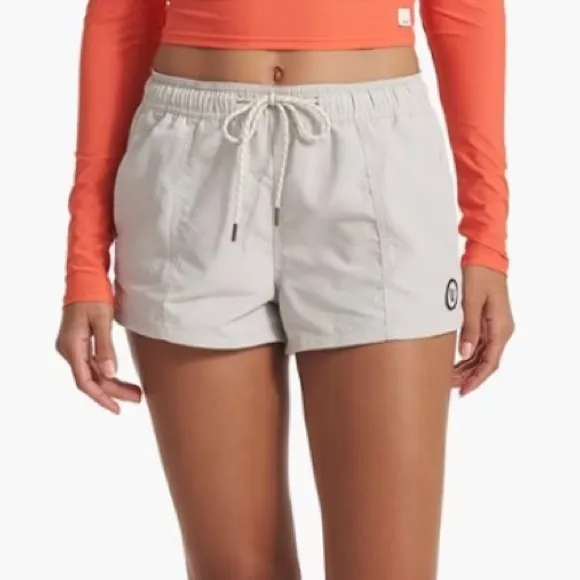 NWT Vuori Sunwashed Shorts Size XL
