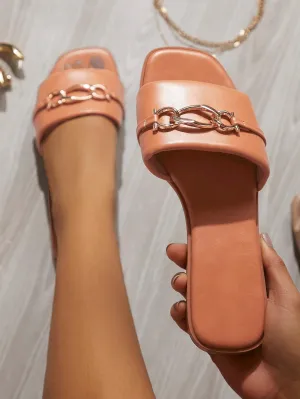 Opern Mouth Flat Sandals