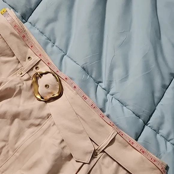 Paige Shorts Neva Belted‎ High Rise In Ecru (Beige) Women's 12 NWT $209 BB2