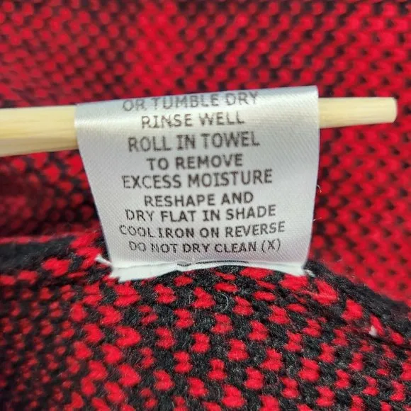 Papillon Women's XL Cardigan Sweater Fly Away Jacket Buffalo Plaid Red Black NWT