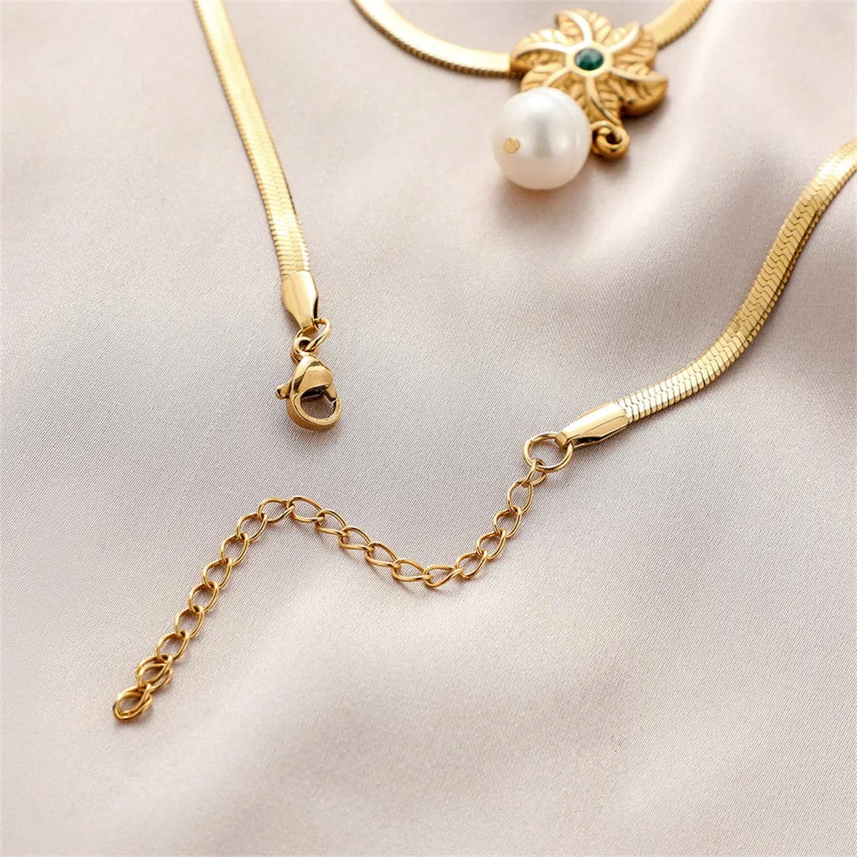 Pearl & 18K Gold-Plated Flower Pendant Necklace