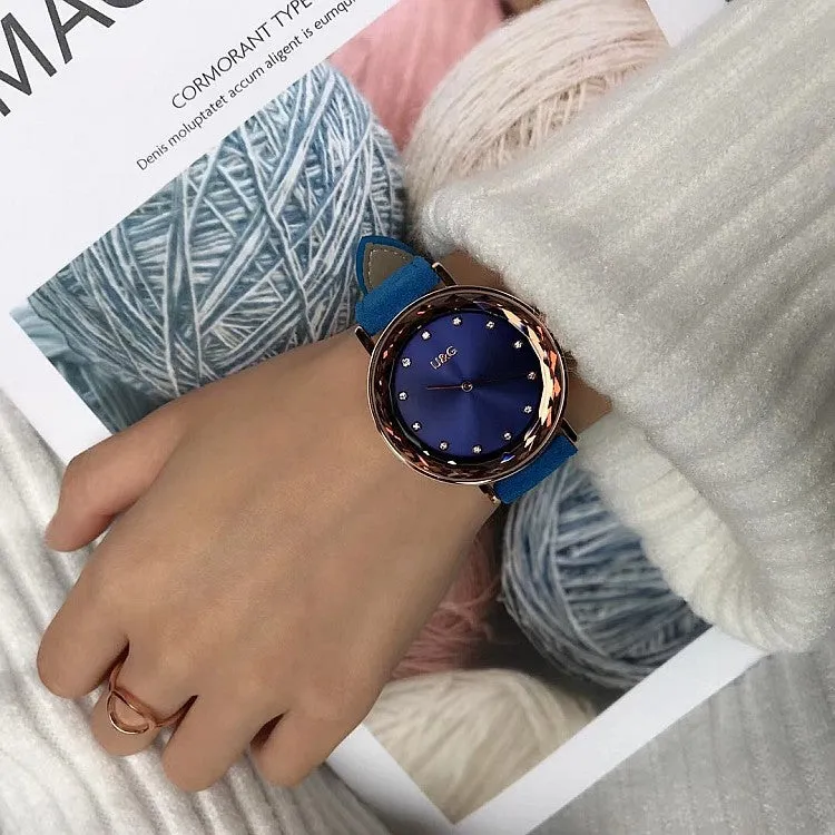 Personality Rhinestone Scale Women's Watch