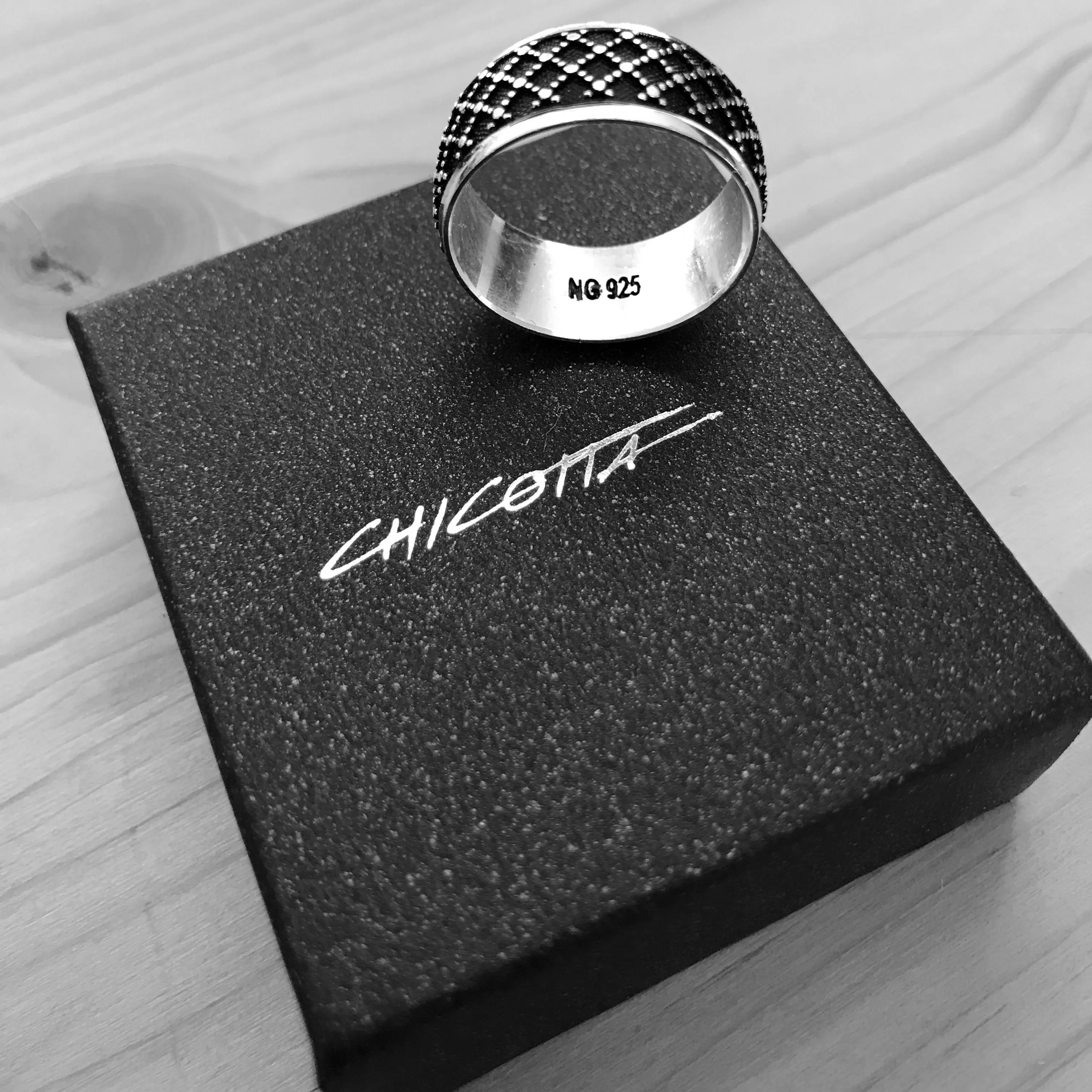 Plaid Design Oxidized Sterling Silver Band Ring