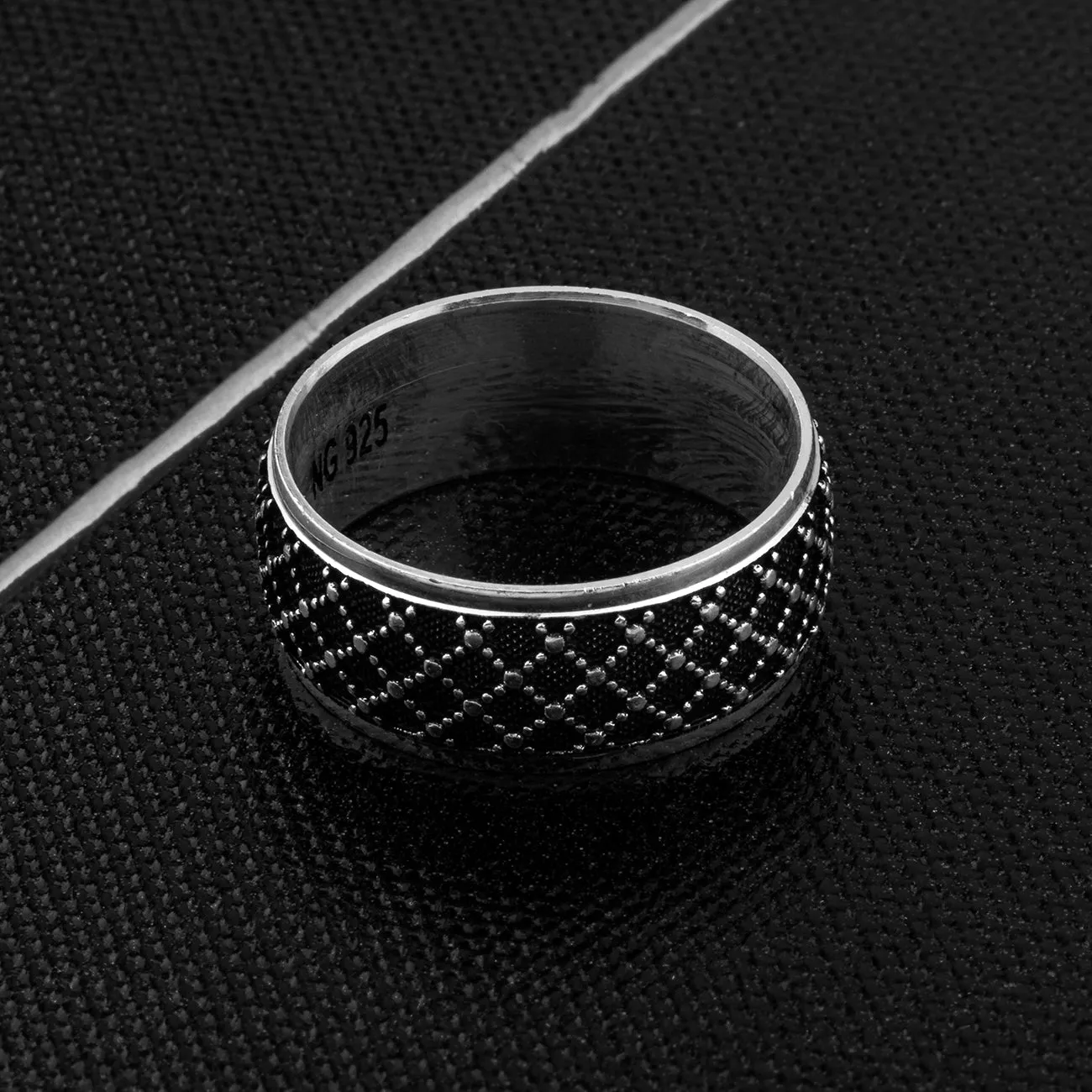 Plaid Design Oxidized Sterling Silver Band Ring