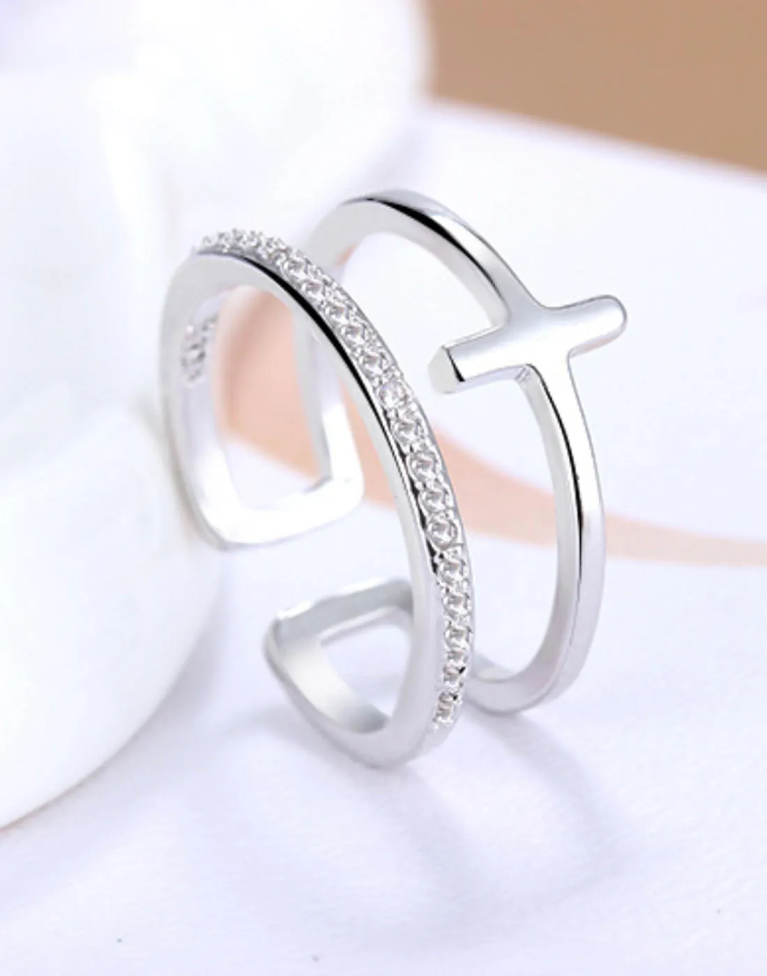 Platinum Plated Elegant Austrian Crystal Adjustable Ring