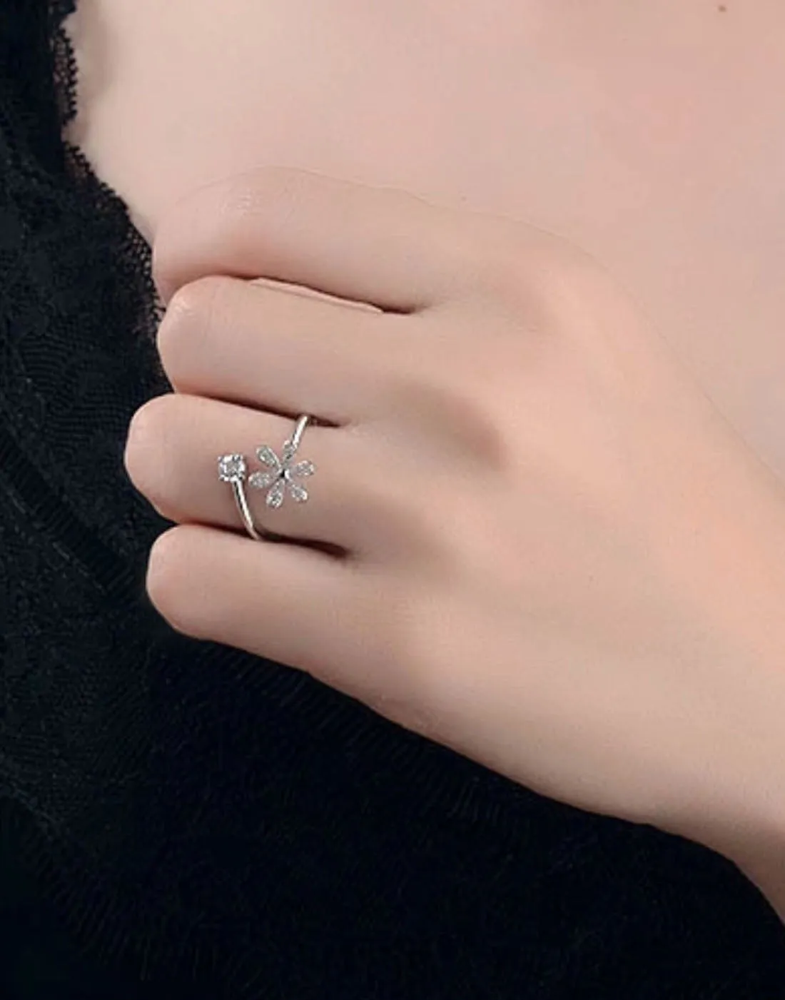 Platinum Plated Elegant Austrian Crystal Adjustable Ring
