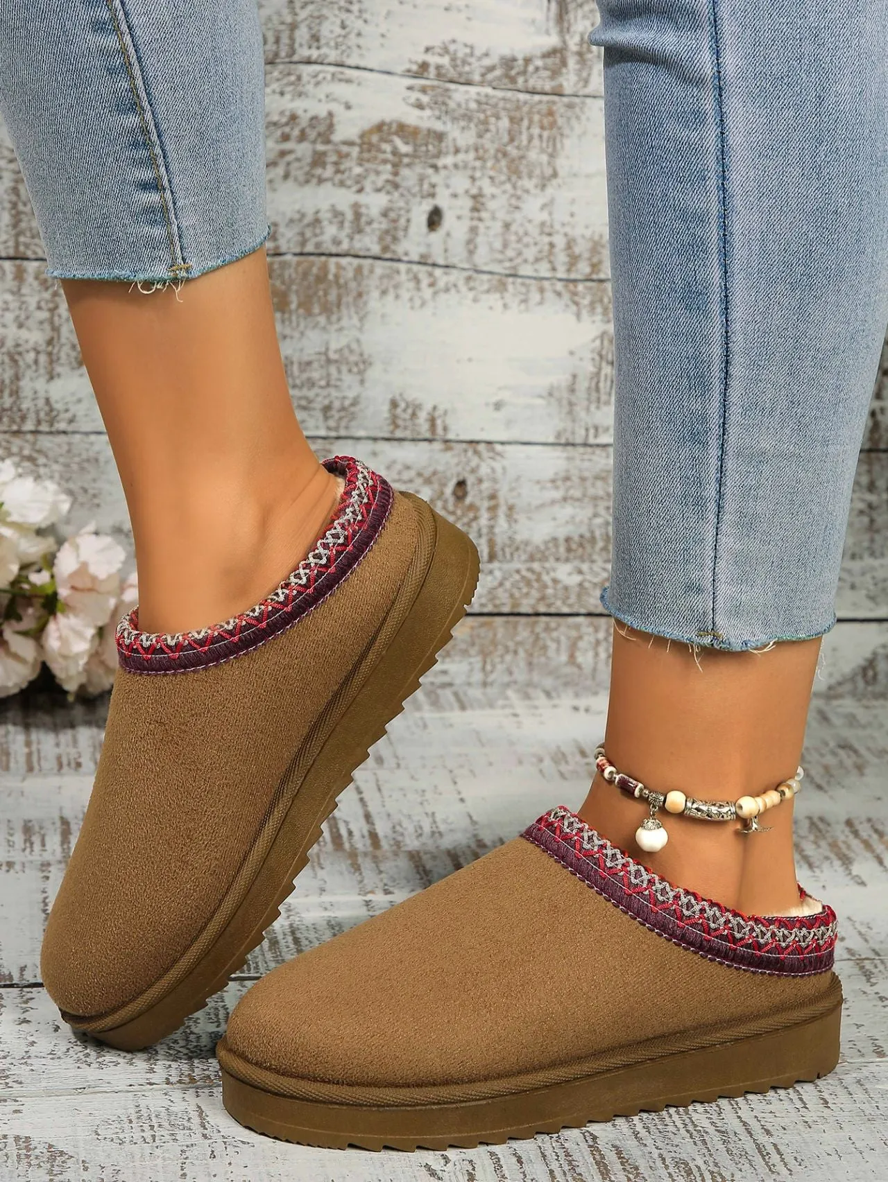 PREORDER Round Toe Platform Slippers