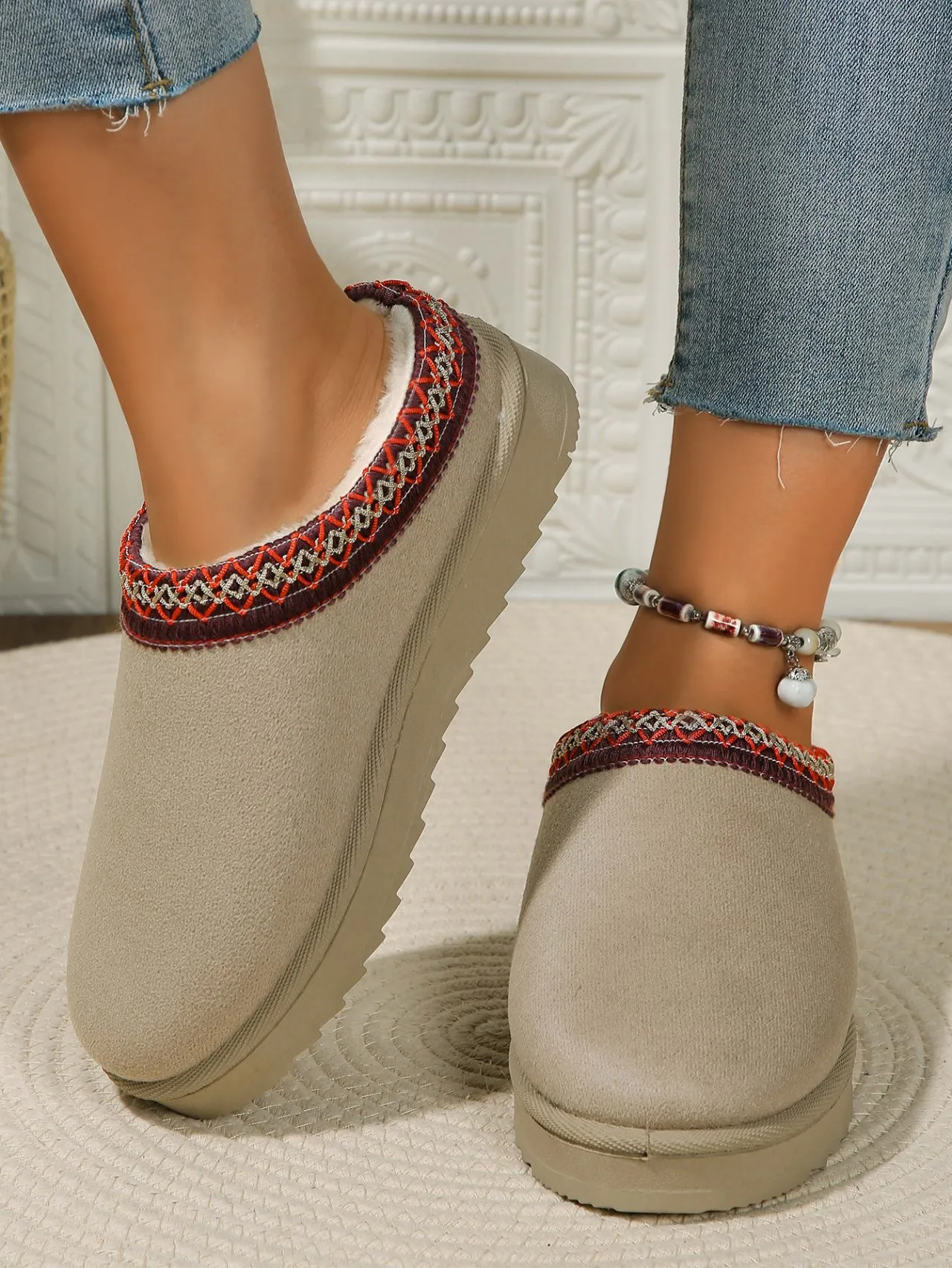 PREORDER Round Toe Platform Slippers