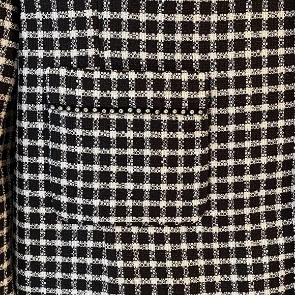 PRESTON &amp; YORK Houndstooth Monochrome Open Blazer Rhinestone Detail