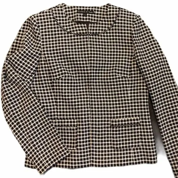 PRESTON &amp; YORK Houndstooth Monochrome Open Blazer Rhinestone Detail