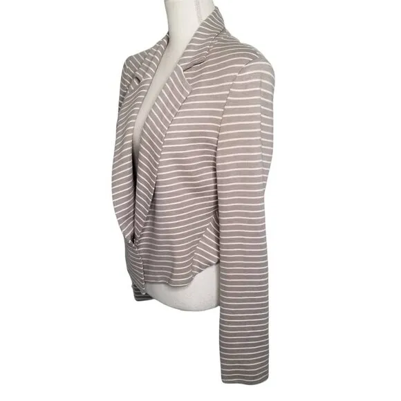 Robert Rodriguez Women's Gray &amp; White Horizontal Striped Crop Blazer Siz…