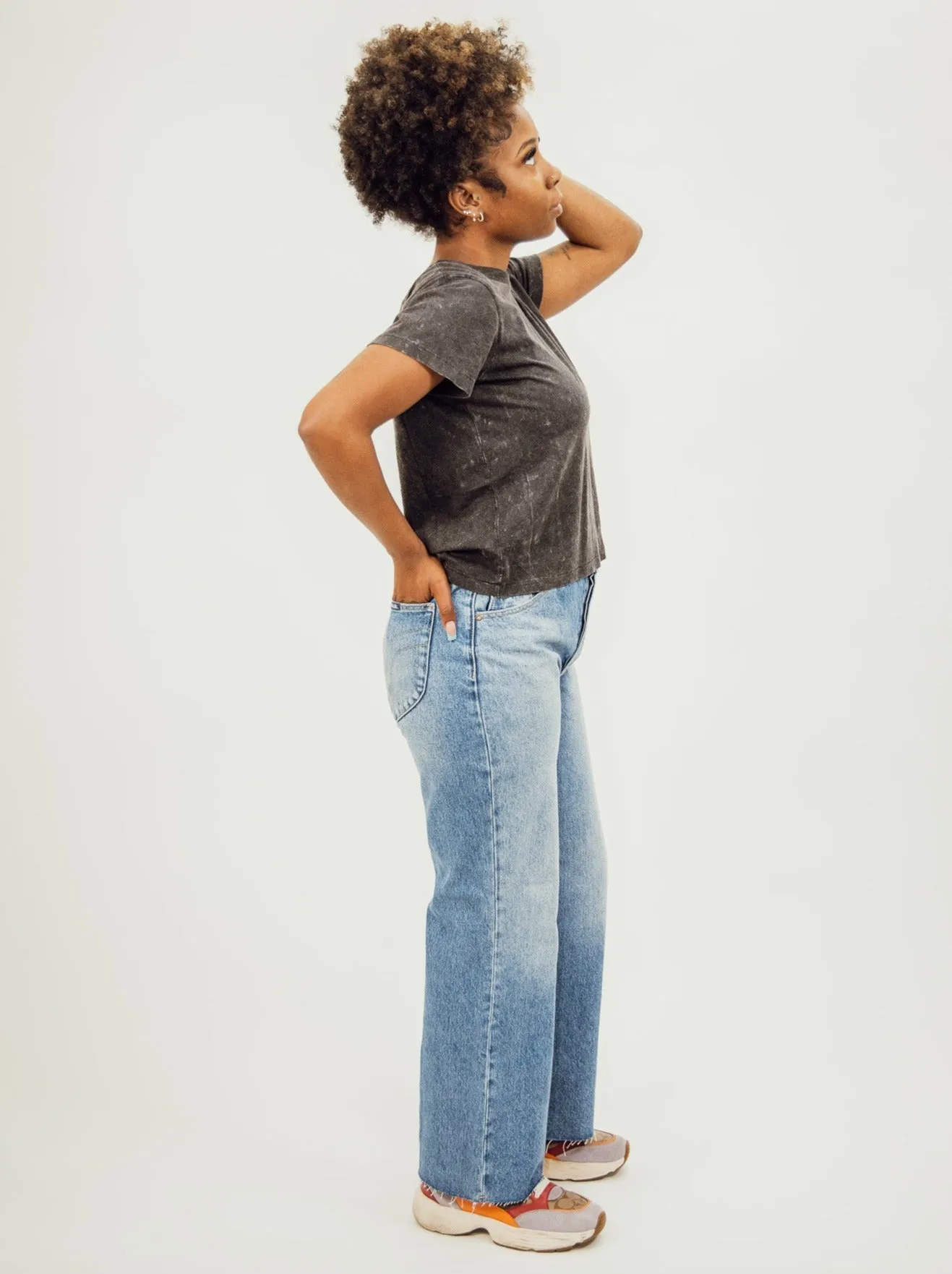 Rollas Classic Flare Crop Chloe Jeans - Vintage Blue