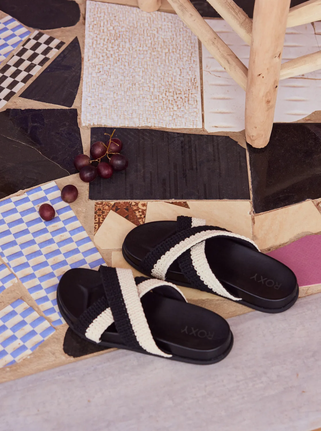 Roxy Syenna - Black/Cream