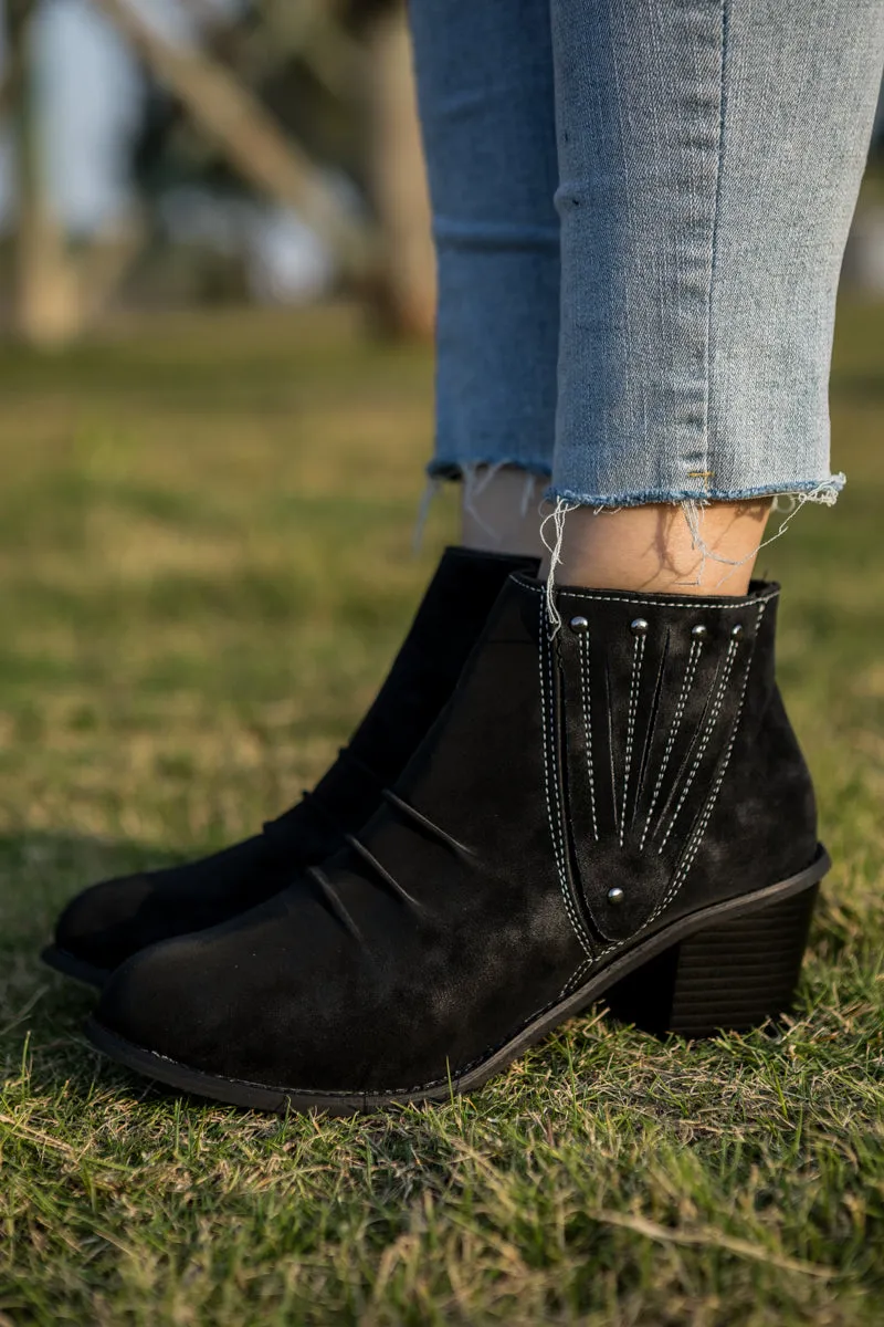 Ruched Side Stitch Ankle Boots - Black