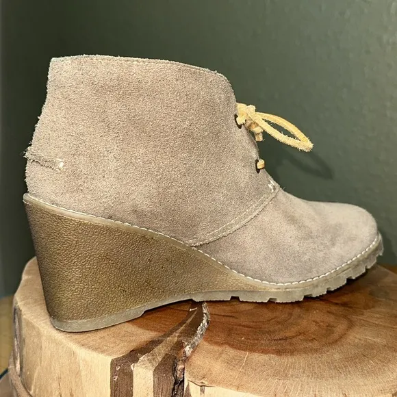 SPERRY Top-Sider Women's Stella Prow Ankle Bootie