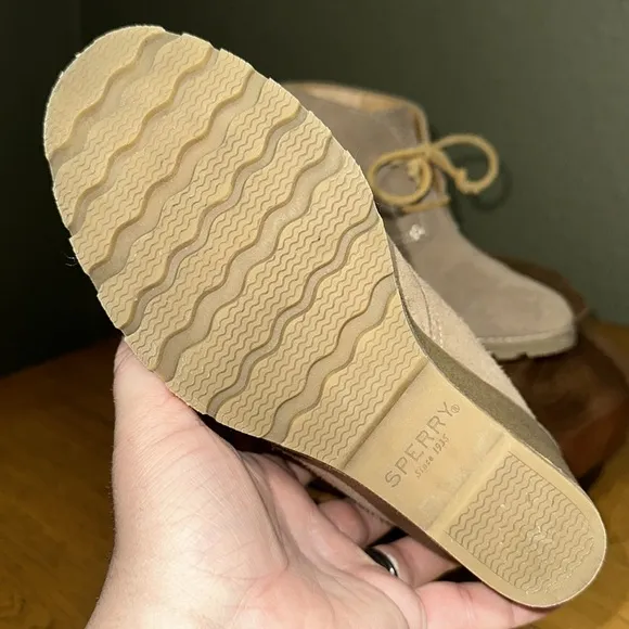 SPERRY Top-Sider Women's Stella Prow Ankle Bootie