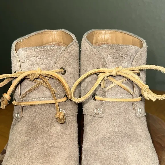 SPERRY Top-Sider Women's Stella Prow Ankle Bootie