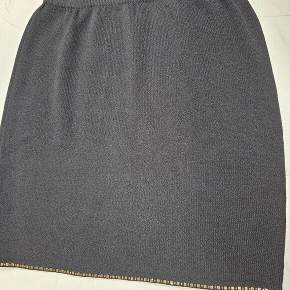 ST.‎ JOHN Evening Vintage Black Knit Skirt With Rhinestone Hem Women's Size 8
