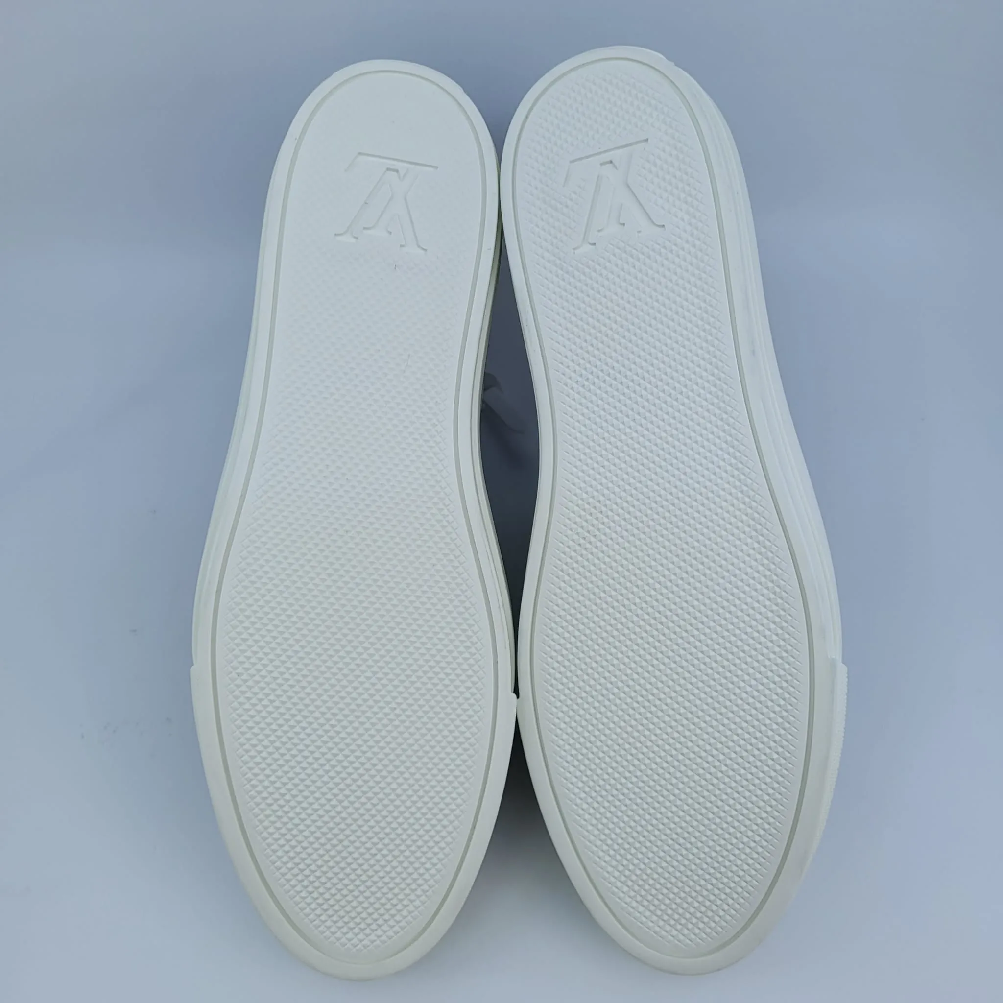Stellar Sneaker Boot