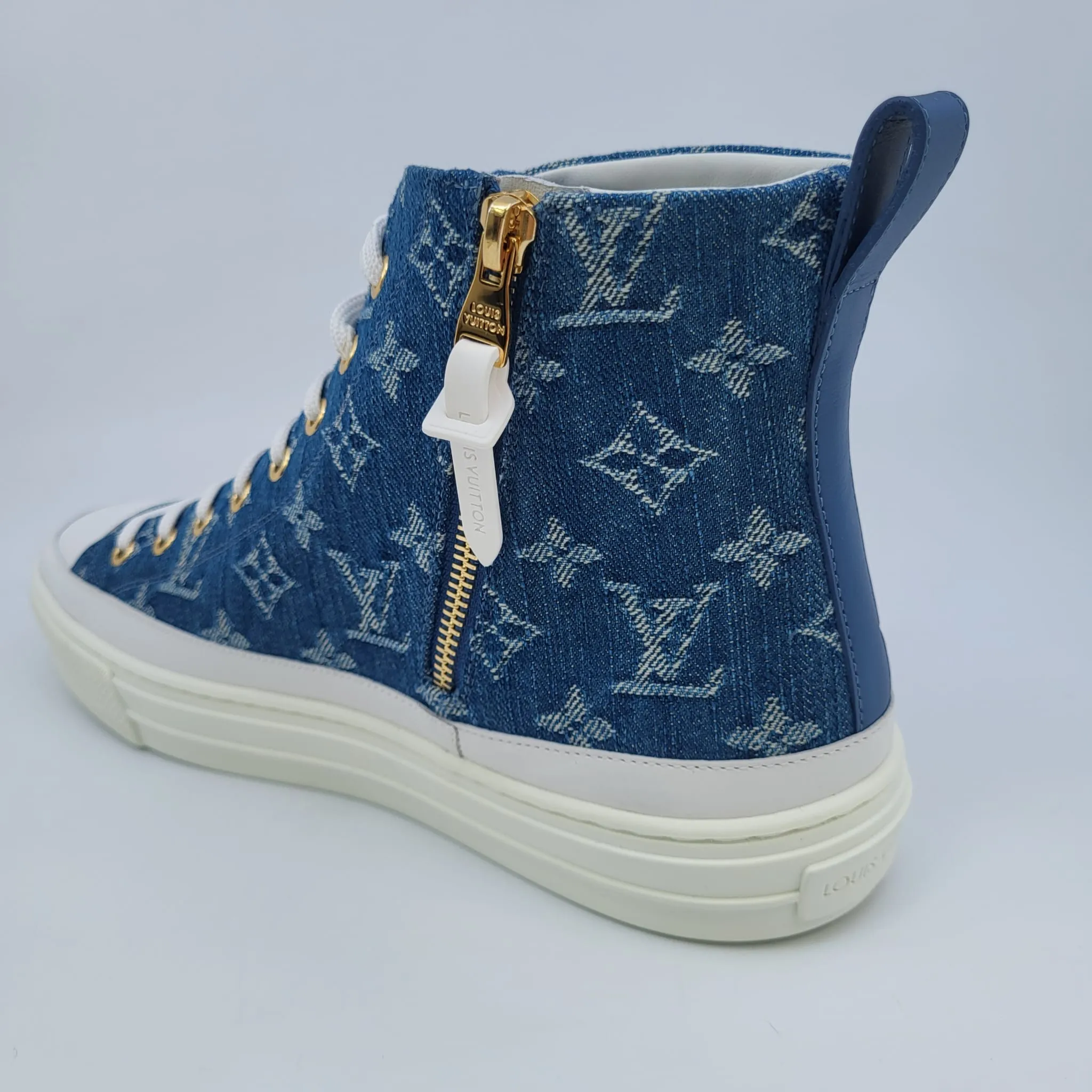 Stellar Sneaker Boot