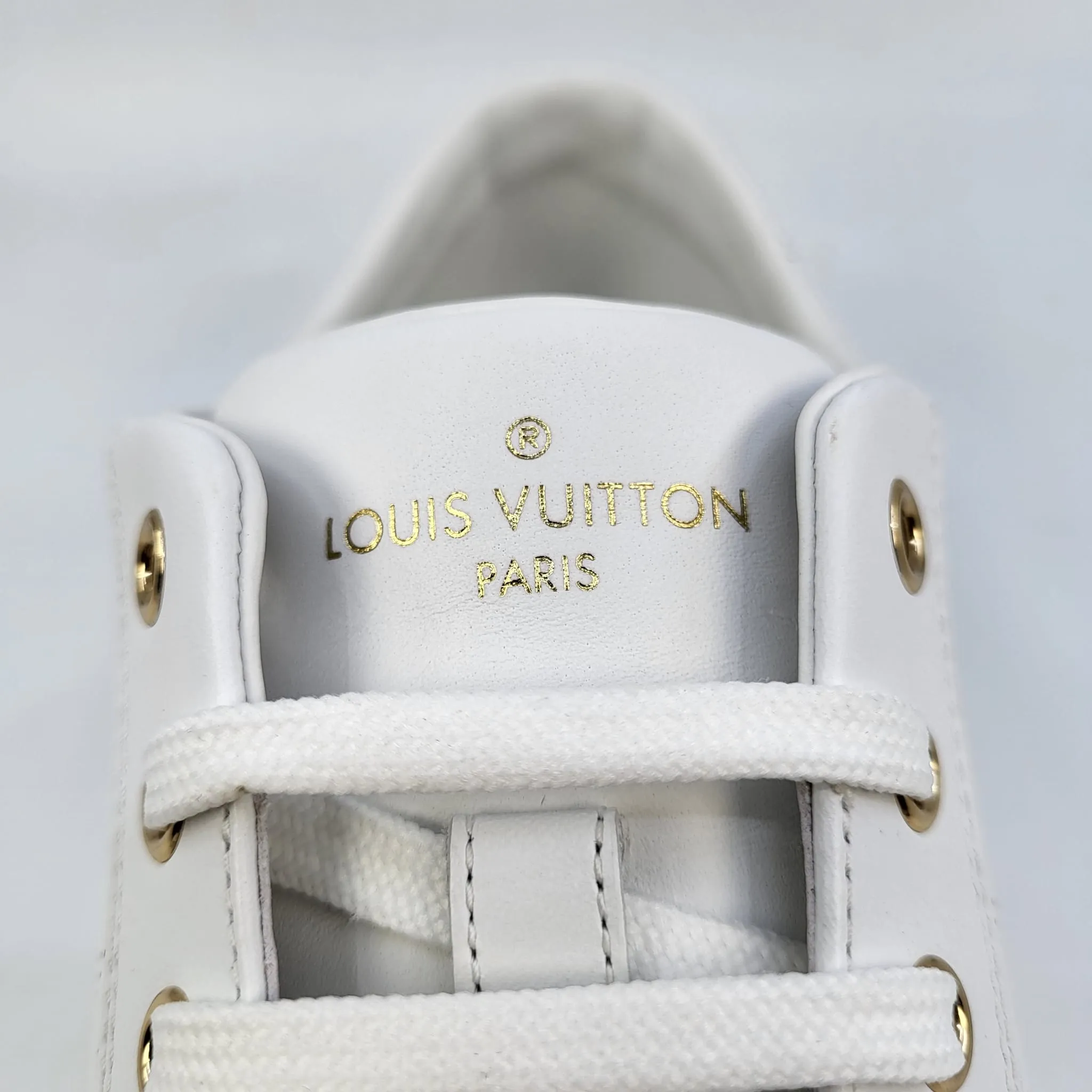 Stellar Sneaker