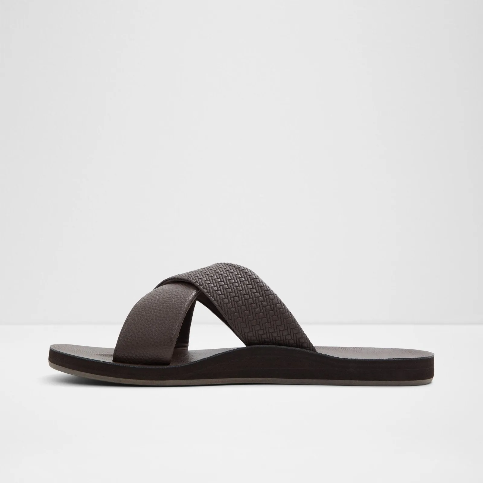 Stmock / Flat Sandals