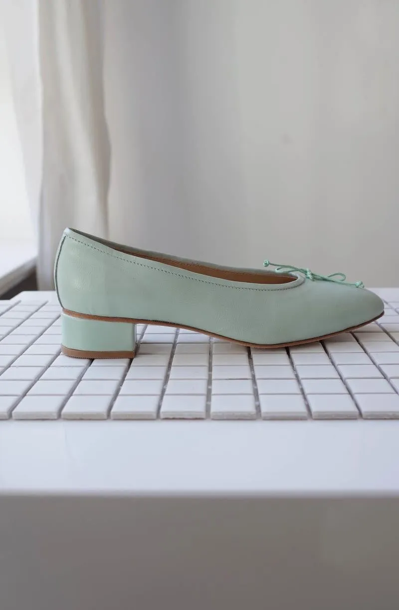 VERONA Mid-heel Ballerina-sold out
