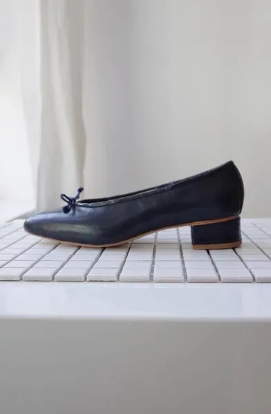 VERONA Mid-heel Ballerina-sold out