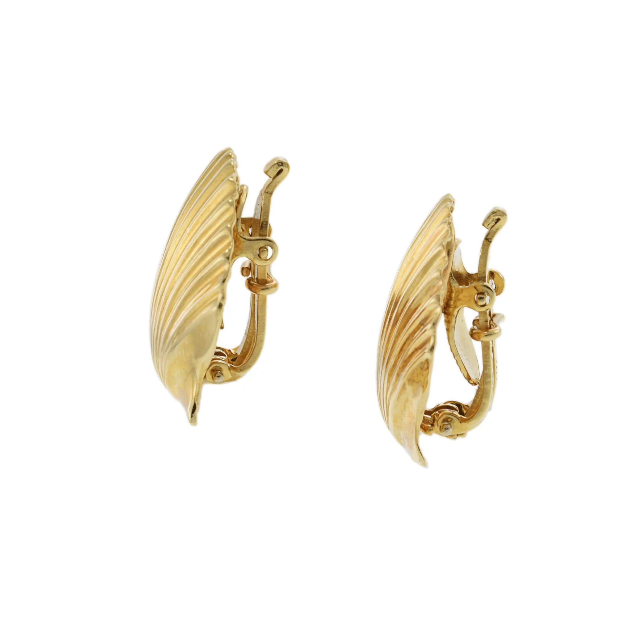 Vintage 1970's 14KT Yellow Gold Scallop Shell Earrings