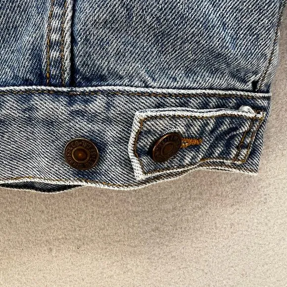 VTG Levi's Authentic Denim Jacket Vest Women's Size M Trucker Biker Moto Preppy