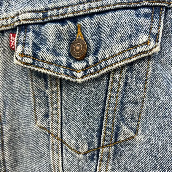 VTG Levi's Authentic Denim Jacket Vest Women's Size M Trucker Biker Moto Preppy