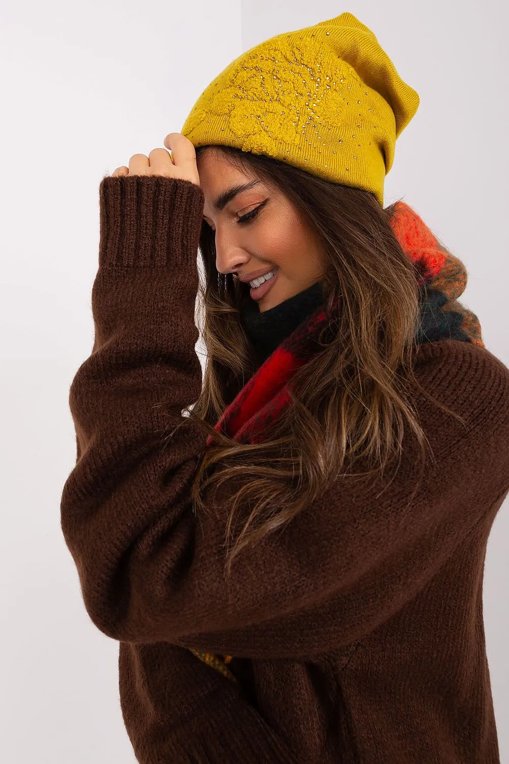 Women's beanie hat with cashmere