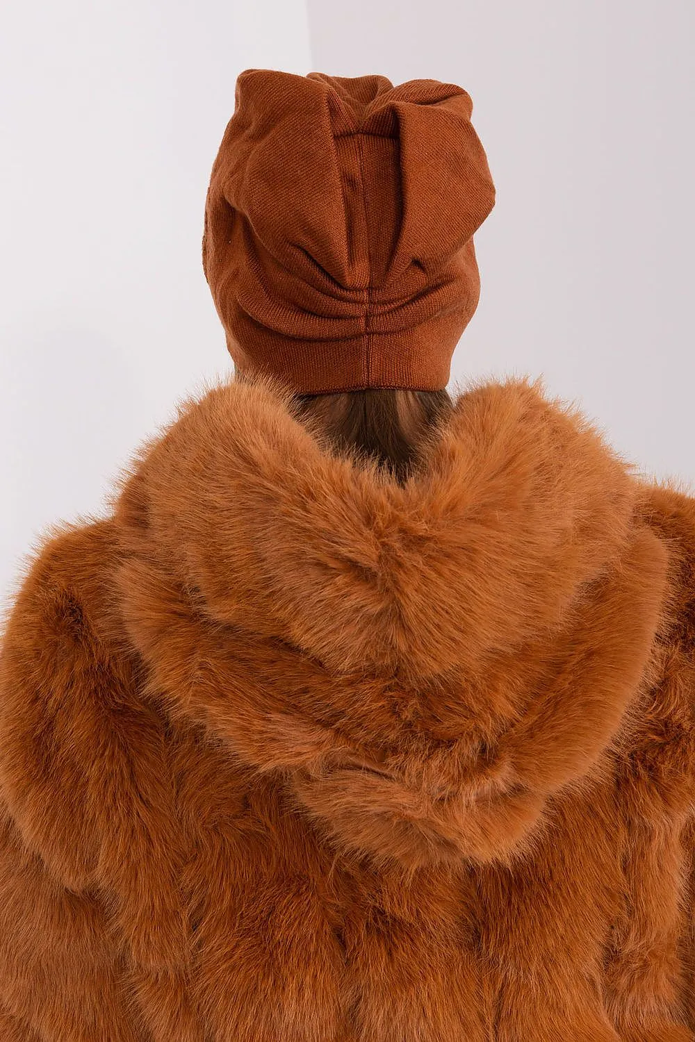 Women's beanie hat with cashmere